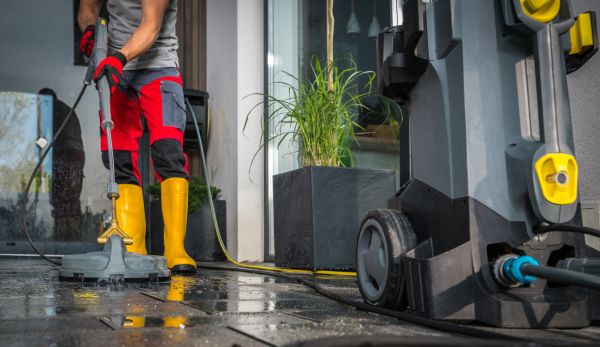 Commercial Pressure Cleaning in Federal Way